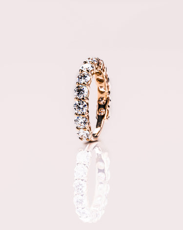 Nicole - Round - Zen Moissanite