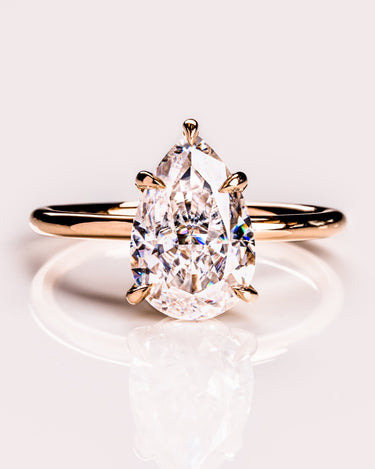 Randi - Pear - Zen Moissanite