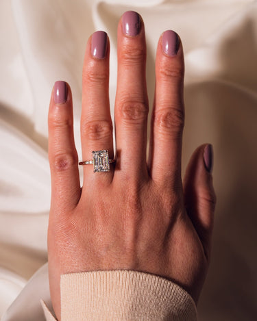 Ready to Ship - Michelle - Emerald - Zen Moissanite