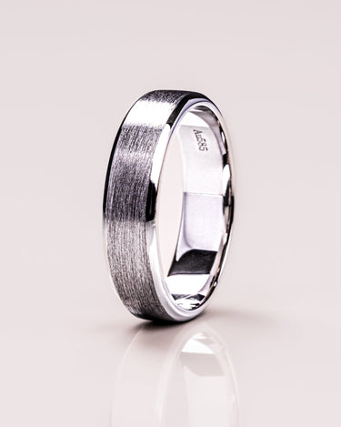 Ready to Ship - Rhys - Zen Moissanite
