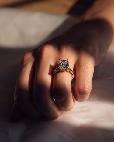 Sophia (with Pavé) - Zen Moissanite