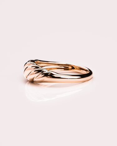 Twist Dome Ring - Zen Moissanite