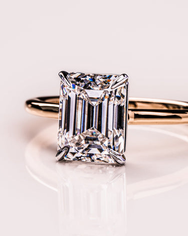 Veronica - Emerald - Zen Moissanite