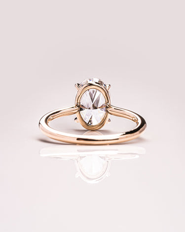 Veronica - Oval - Zen Moissanite